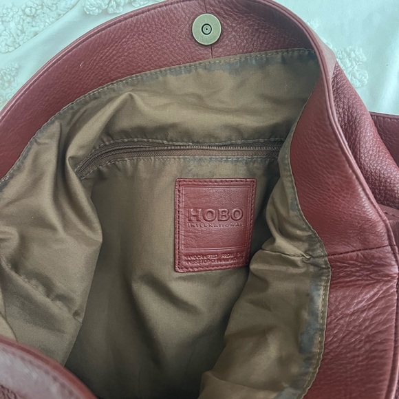 HOBO Red Leather Shoulder Bag Luxurious and Timeless